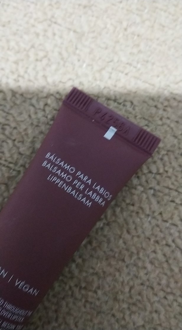 Summer Fridays Dudak Balmı - Bej Parlaklık - Görsel 4