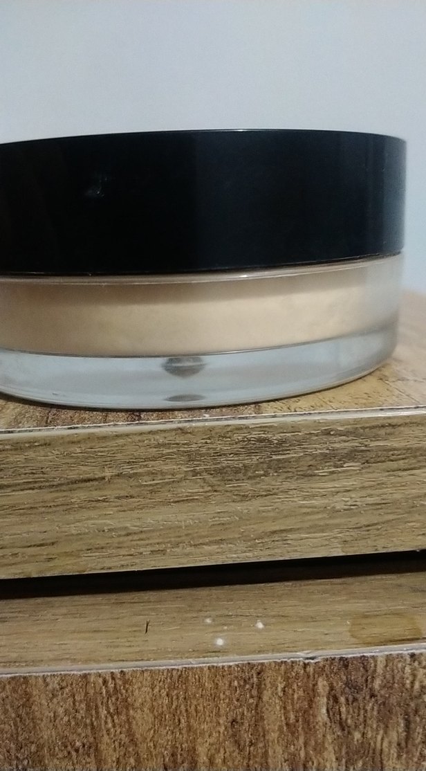 NYX PROFESYONEL MAKYAJ Gevşek Ayar Tozu - Işıltılı Bej - Görsel 5