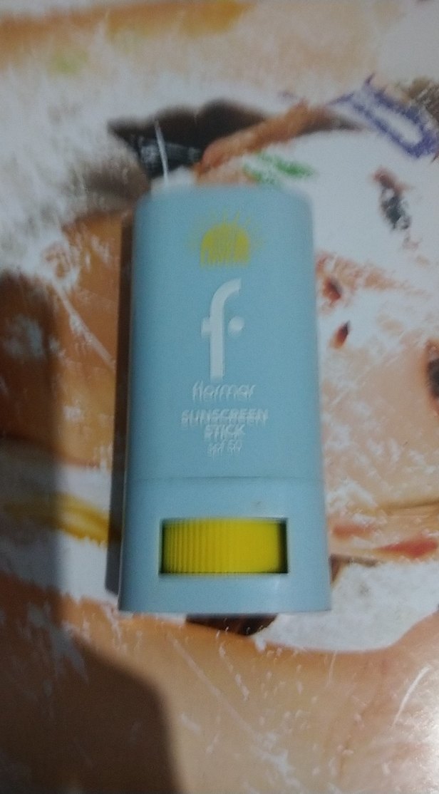 Flormar Sun Lovers Transparan Güneş Koruyucu Stick - Görsel 2