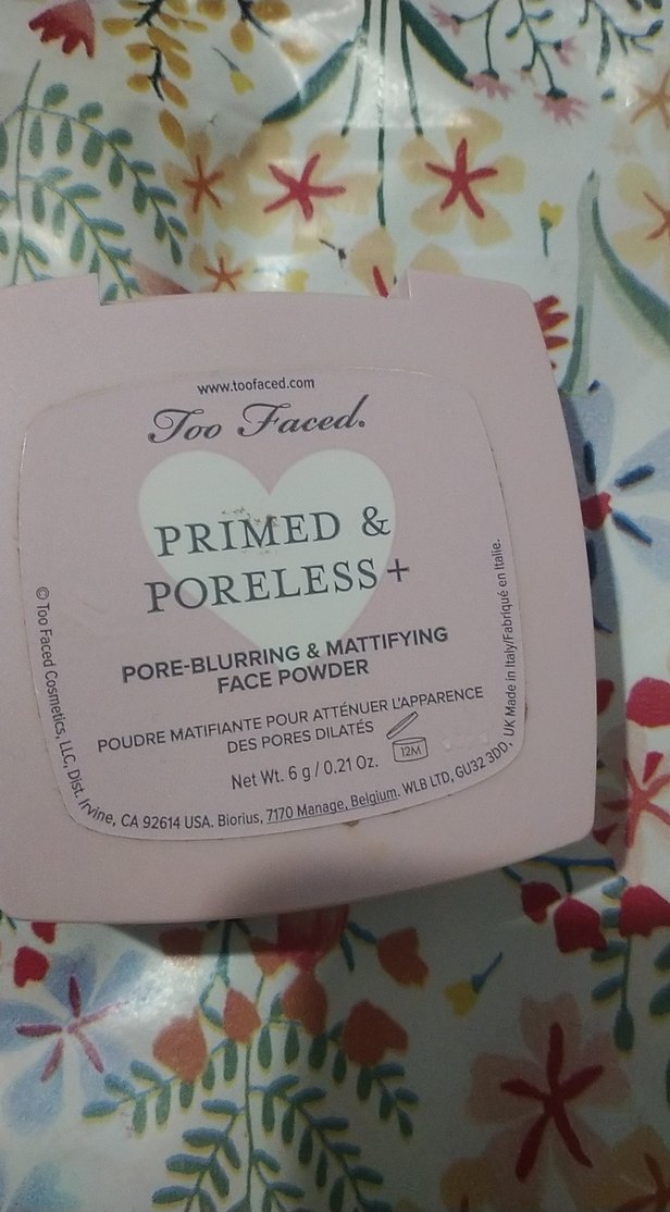 Too Faced Primed and Poreless Yüz Pudrası - Görsel 3