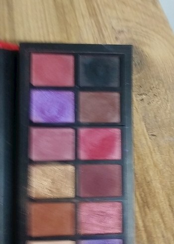 Bej Tonlarda Revolution Göz Farı Paleti - Görsel 6