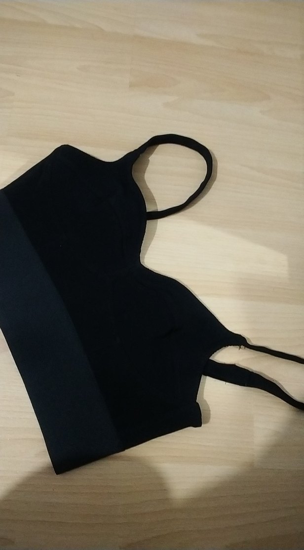 Siyah İnce Askılı Crop Atlet - Görsel 4