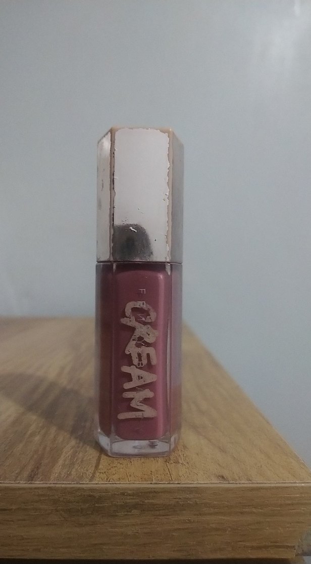 Fenty Beauty Bomb Dudak Parlatıcısı - Muff Waves 01 - Görsel 2