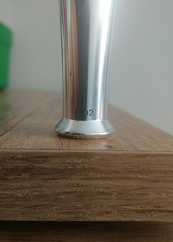Benefit kaş sabitleyici