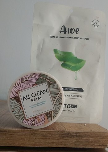 Beden Renk Aloe Vera Özlü Pretty Skin Kumaş Yüz Maskesi 23g