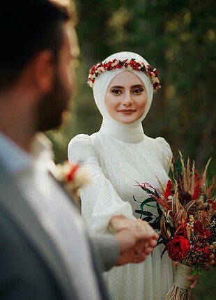 Tesettür nikah elbisesi