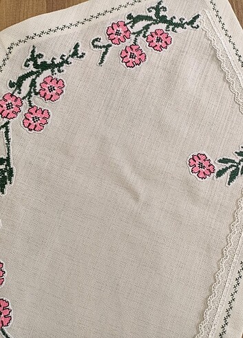 Ranır masa örtüsü - Görsel 3