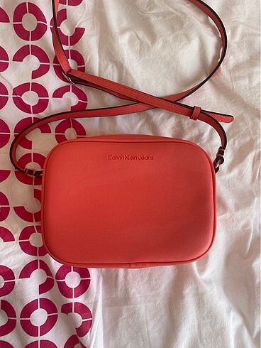 calvin klein jeans çapraz çanta - Görsel 2