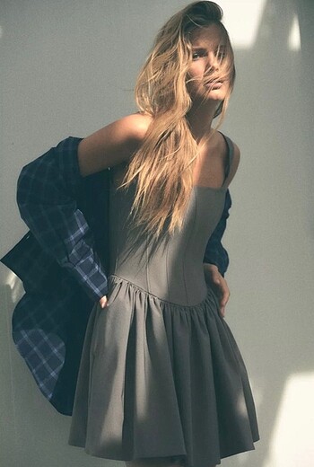 zara korseli kısa gri elbise - Görsel 7