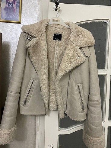 Bershka ekru biker ceket