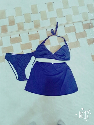 larcivert bikini