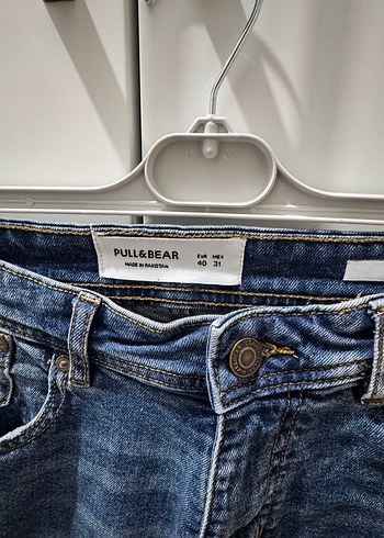 Erkek Koyu Mavi Yırtık Denim Şort - Görsel 4