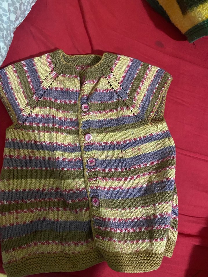 Kız Çocuk Çok Renkli Örgü Yelek - Görsel 2