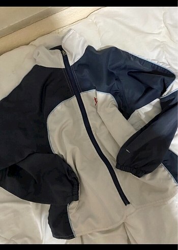 Fermuarlı kadın Spor Mont - Beyaz & Koyu Lacivert - Görsel 3