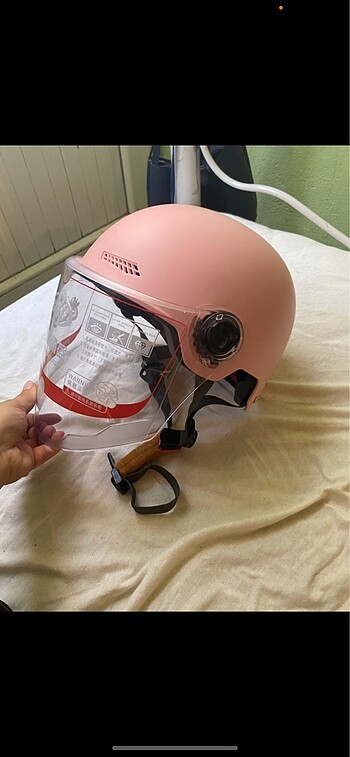 Pembe Motor Kaskı - Görsel 3