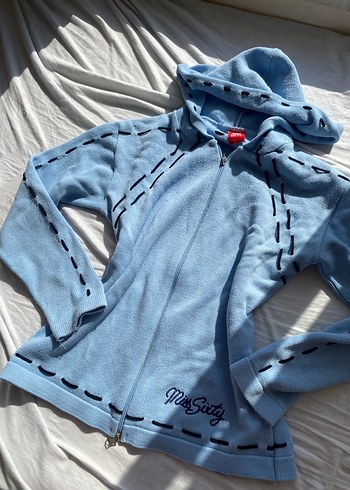 Mavi Kapüşonlu Fermuarlı Hırka - Görsel 3