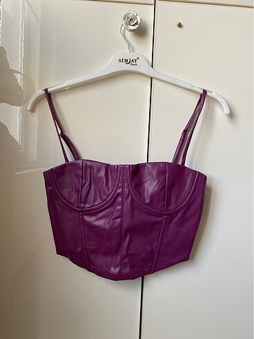 Bershka crop top