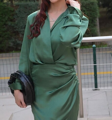 Zara saten elbise