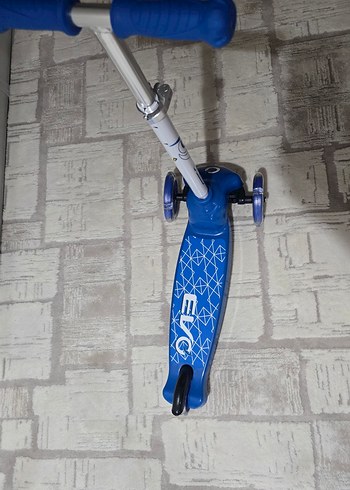 Mavi ve Gri Çocuk Scooter - Görsel 2