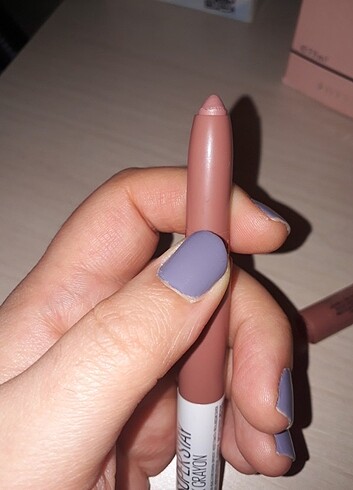 maybelline super stay crayon