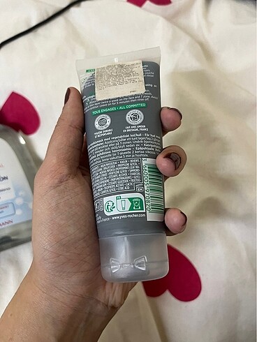 Beden YVES ROCHER KÖMÜR MASKESİ
