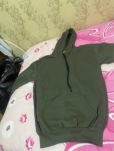 Sweatshirtlerimiz