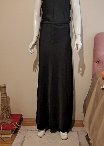 Siyah Drapeli Uzun Askısız Kadın Elbise - Görsel 3