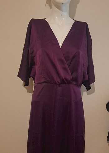 Mor V Yaka Uzun Saten Elbise - Görsel 2