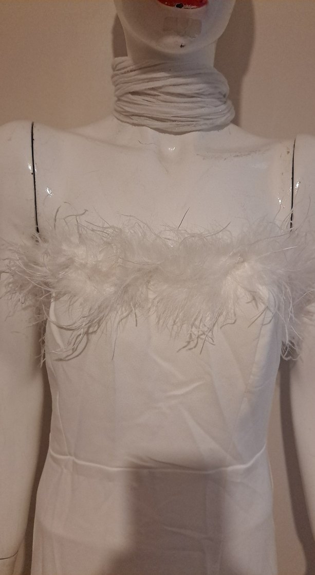 Beyaz Straplez Uzun Drapeli Elbise - Görsel 2