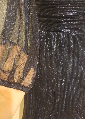 Siyah Kısa Mini Kuşaklı V Yaka Elbise - Görsel 3