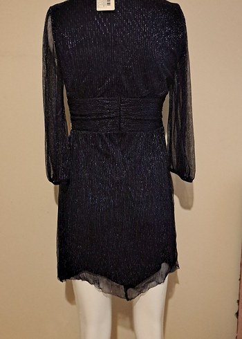 Siyah Kısa Mini Kuşaklı V Yaka Elbise - Görsel 2