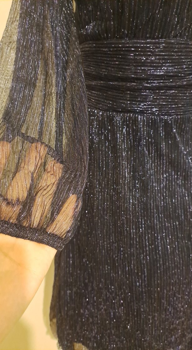 Siyah Kısa Mini Kuşaklı V Yaka Elbise - Görsel 3