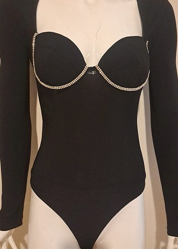 Zincir Detaylı Siyah Straplez Bluz - Görsel 2