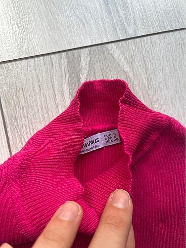 Stradivarius Pembe üst