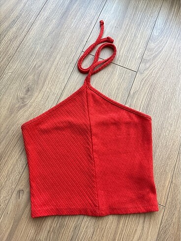 Turuncu halter yaka crop