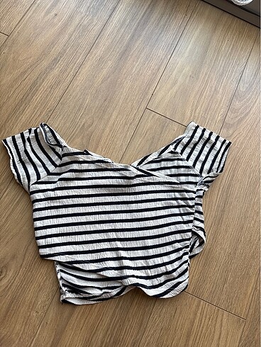 Lacivert cizgili crop