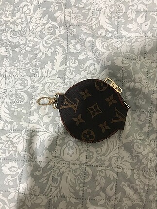louis vuitton cüzdan