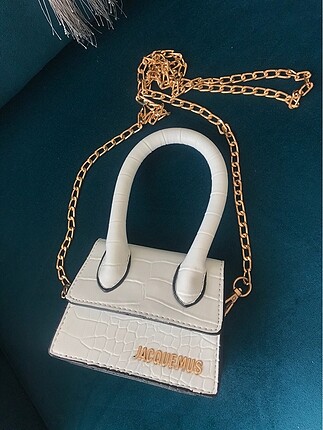 jacquemus beyaz çanta