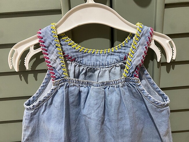 24-36 Ay Beden mavi Renk Benetton 2y elbise