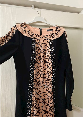 Dantel Detaylı Siyah Uzun Kadın Abiye Elbise - Görsel 4