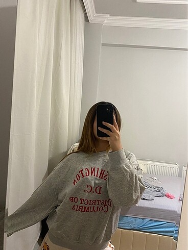 Zara sweatshirt