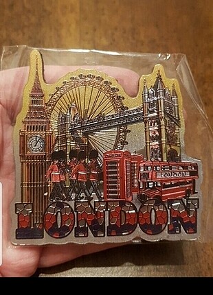 Londra magnet