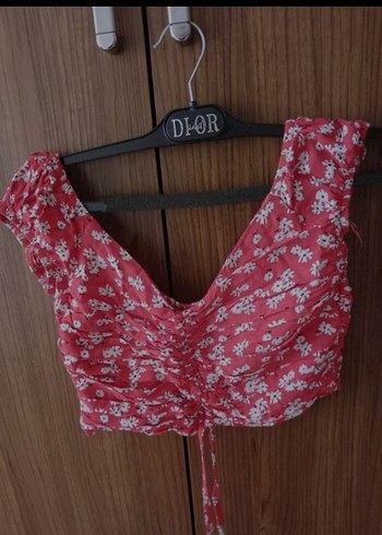 Pembe Desenli Drapeli Mini Bluz Takım