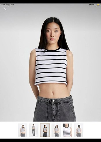 Çizgili Kadın Beyaz Kolsuz Bluz - Görsel 3