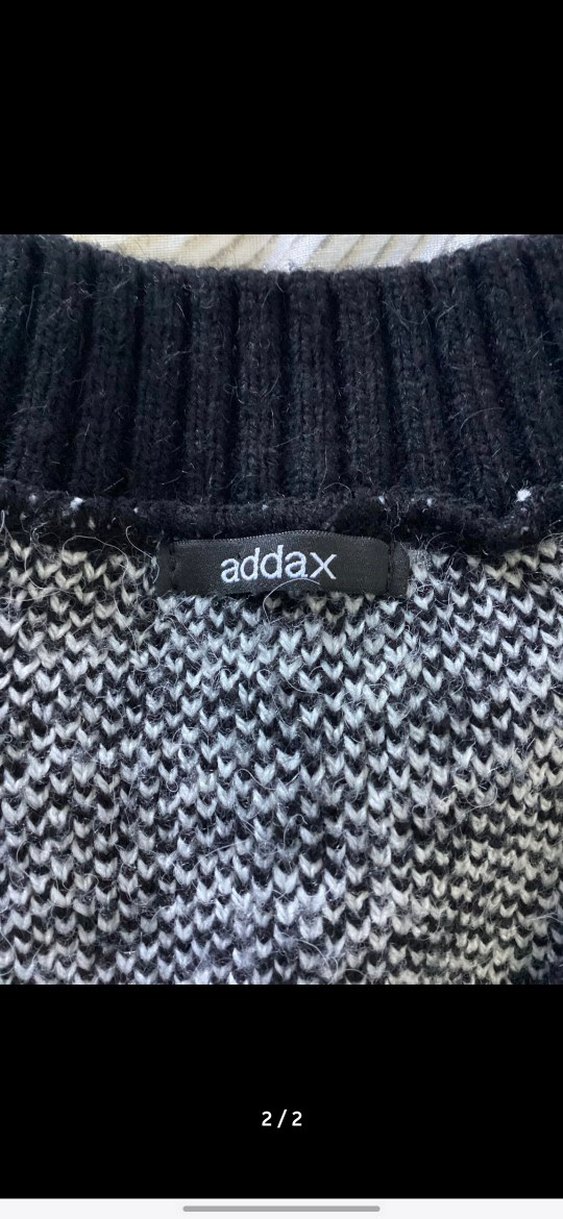 V Yaka Örgü Desenli Kadın Süveter - Görsel 2