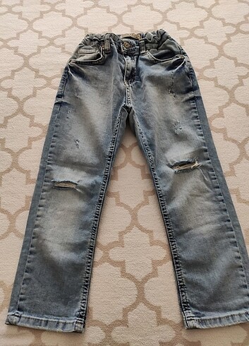 5 Yaş Beden mavi Renk 5-6 yaş kot pantolon
