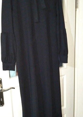 Uzun Kollu Siyah Gevşek Kadın Giyimi - Görsel 2