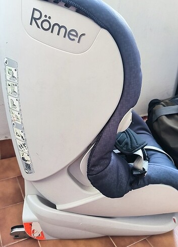 9- 18 kg Beden lacivert Renk Britax römer trifix çocuk oto koltuğu 