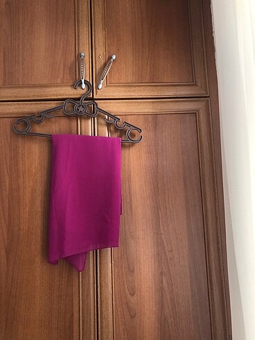 Fuşya dokulu şal