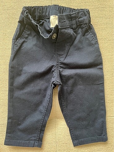 H&m 4-6 ay lacivert ve bej erkek bebek pantolon